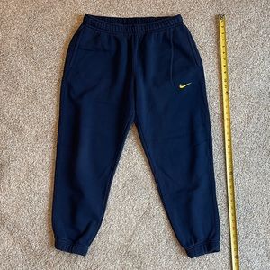 Nike Michigan Sweatpants / Joggers - Women’s